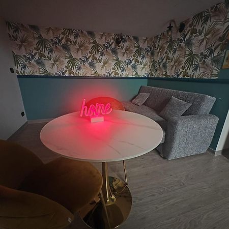 Apartmán Lux Loft In Centro Bari Exteriér fotografie