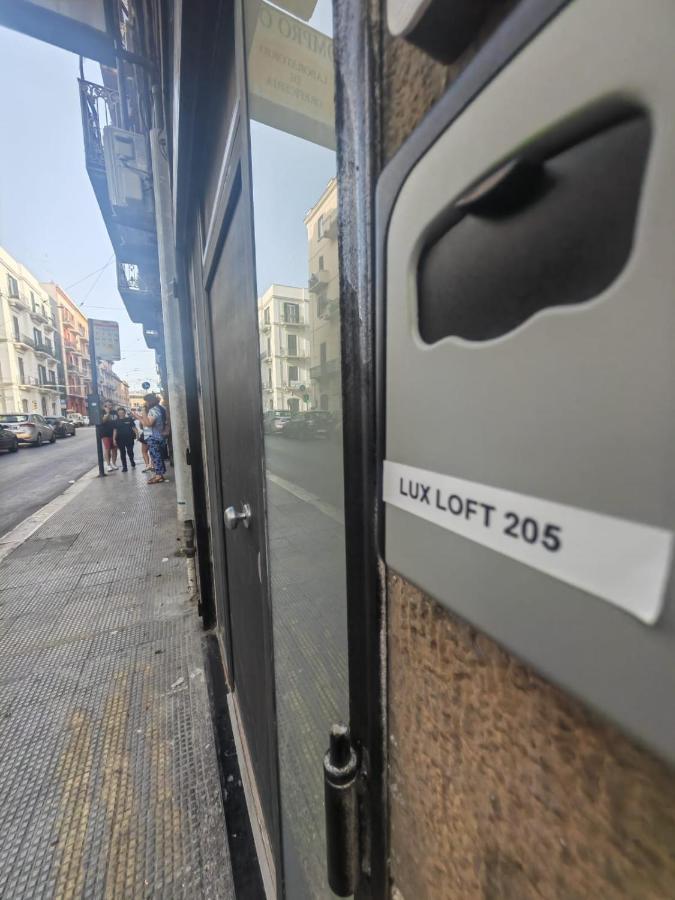 Apartmán Lux Loft In Centro Bari Exteriér fotografie